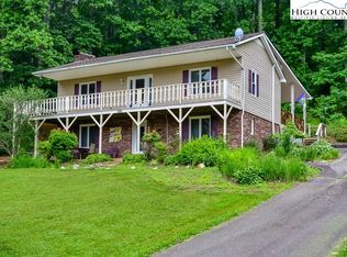 411 Mount Paddy Rd, West Jefferson, NC 28694