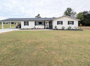 14 Simmons Cir, Fayetteville, TN 37334