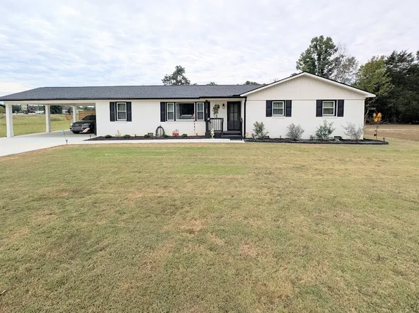14 Simmons Cir, Fayetteville, TN 37334
