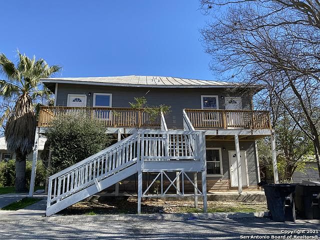 1st image of 406 Mason St #2