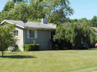 630 Waverly Dr, Benton Harbor, MI 49022
