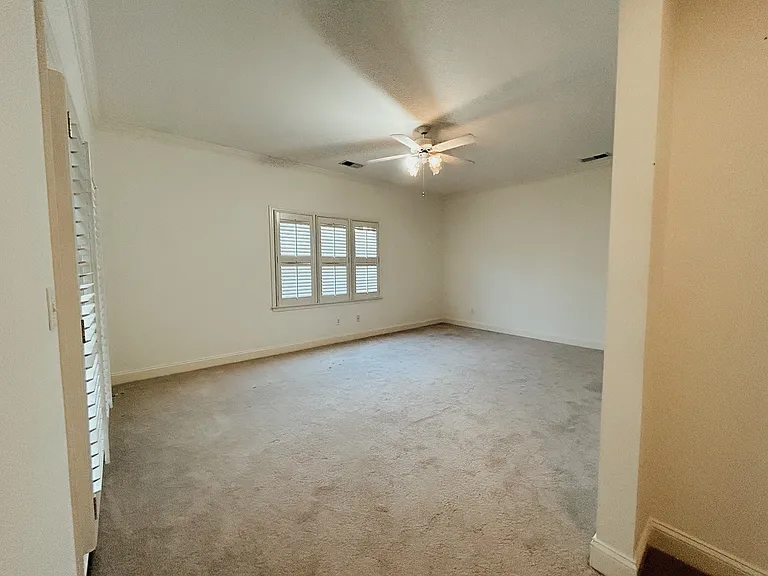 4205 Vestview Cir — Photo 19