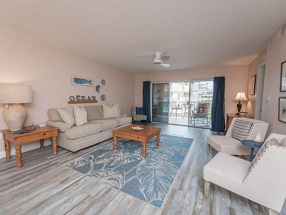 4th image of 603 Shorewood Dr Unit F403