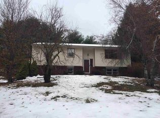 9 Vail Rd, Poughkeepsie, NY 12603