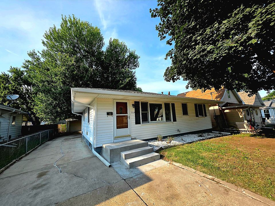 1st image of 2228 Lyon St