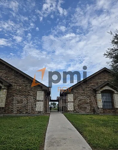 112 W Amy Dr #C Photo 1