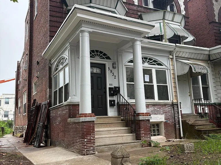5932 Walnut St #3 — Photo 7