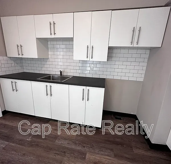 2359 McGuffey Rd — Photo 8