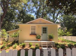 123 Orange Ave, Fairhope, AL 36532
