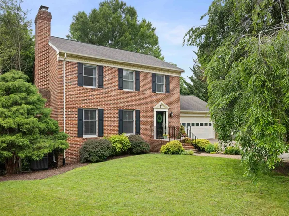 1168 Springfield Dr, Harrisonburg, VA 22801