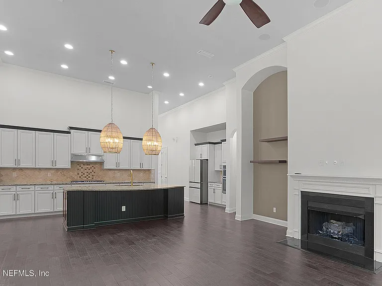 128 Payasada Oaks Trl — Photo 14