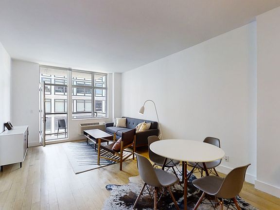 2nd image of 2-26 50th Ave #8G