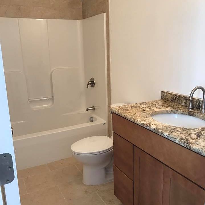 2nd image of 174 Chestnut St #1