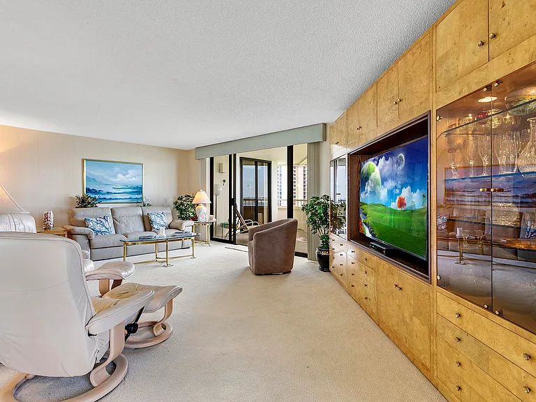 5070 N Ocean Dr #10C — Photo 30