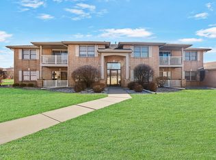 9800 Wildwood Ct UNIT 1-D, Highland, IN
