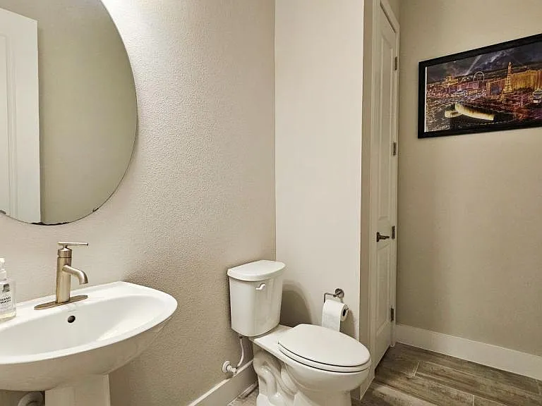 3190 Sailing Pier Ave — Photo 46
