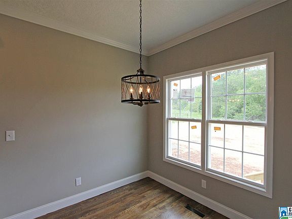 5th image of 614 Waterford Way