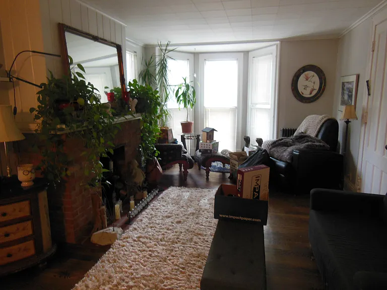 1 Rowley St #1 — Photo 6