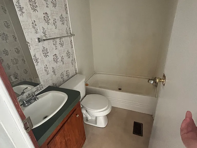 1265 Bill Davis Rd — Photo 8