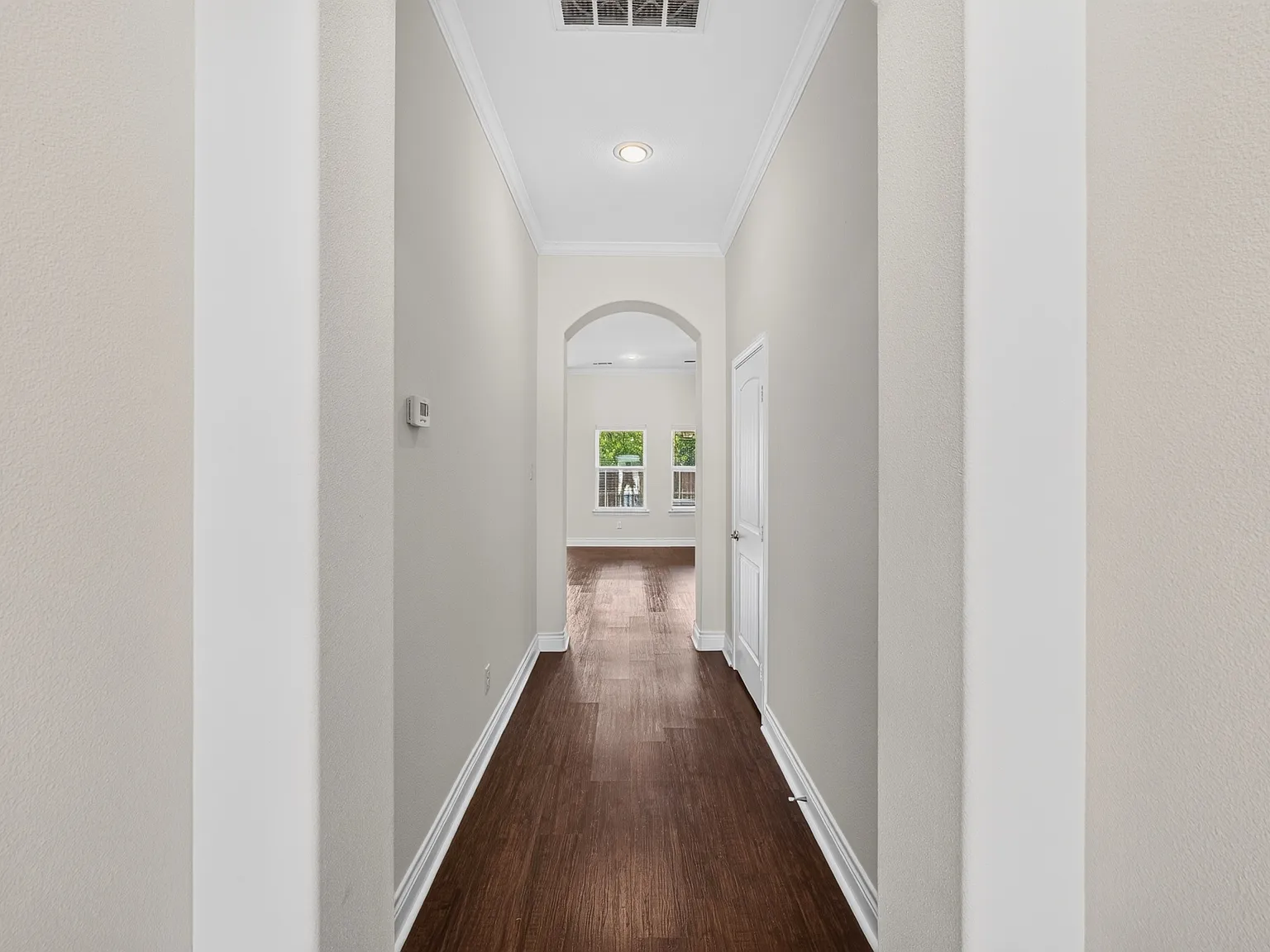 3 bed, 1581 sqft, $1,895 — Photo 3