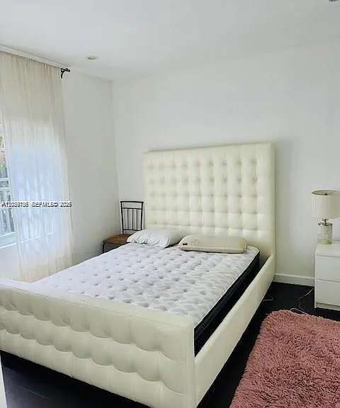 920 Euclid Ave #1 — Photo 4