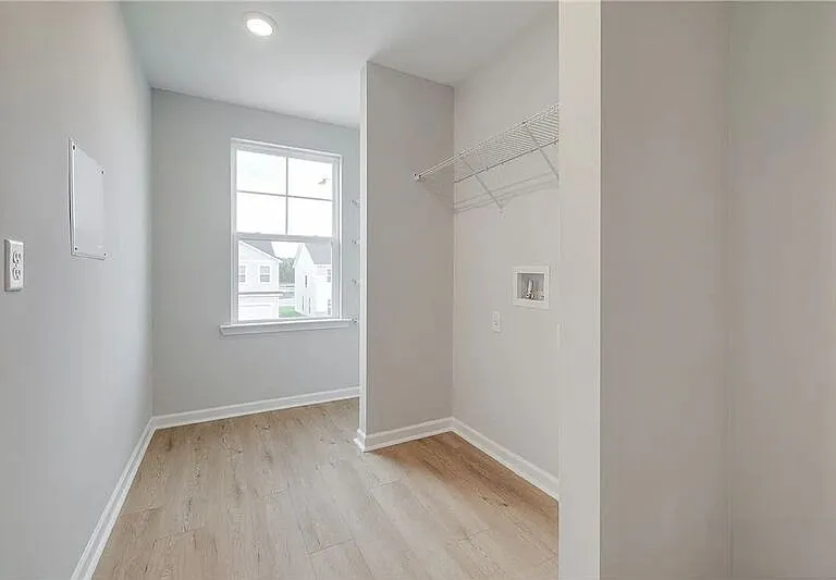 113 Fenway St — Photo 35