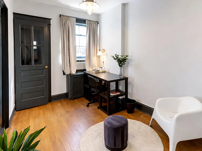 3618 Warren St NW #E — Photo 4