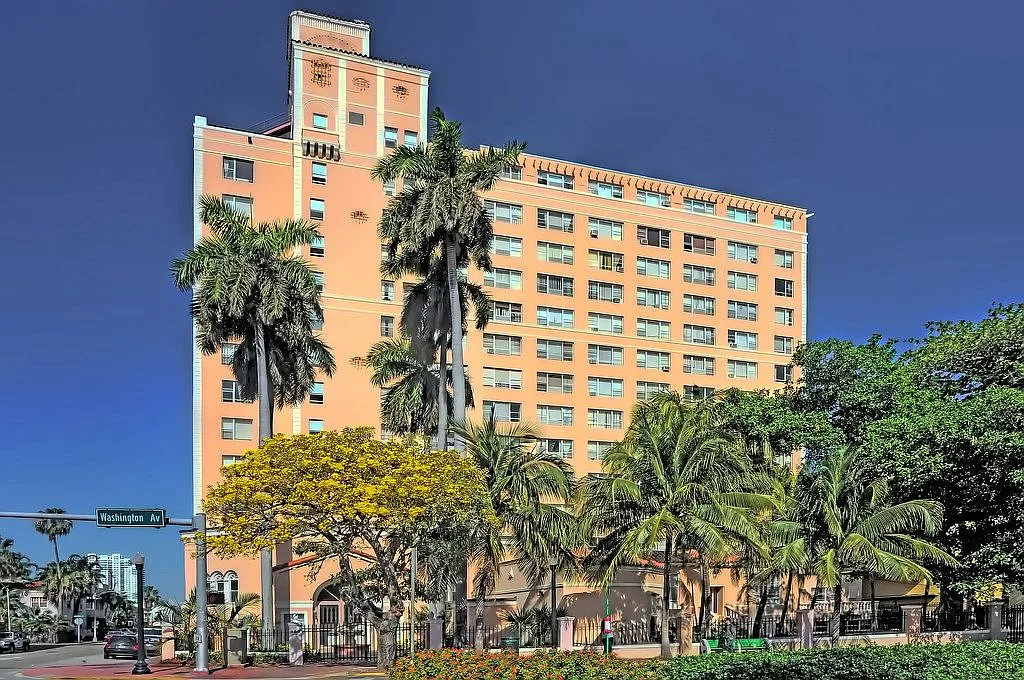 Building Photo - Blackstone