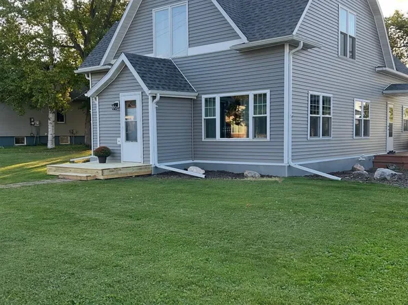 307 Vance Ave S, Erskine, MN 56535