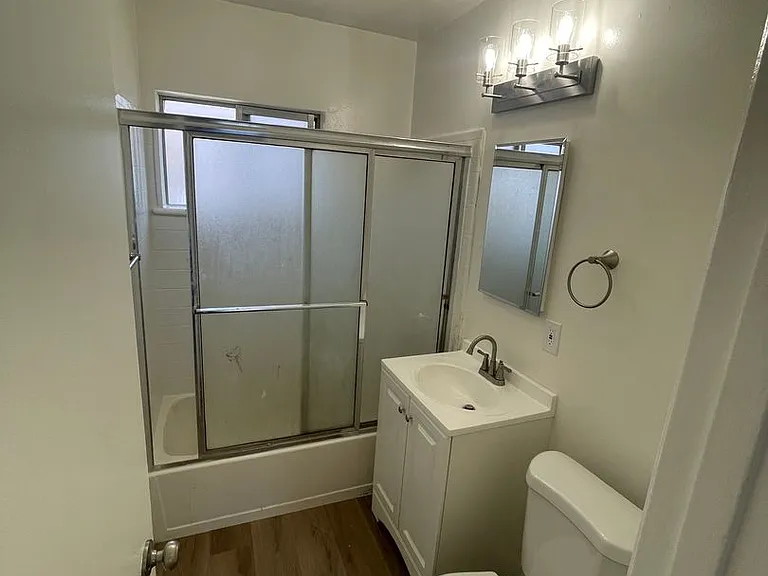 917 S Trident St — Photo 11