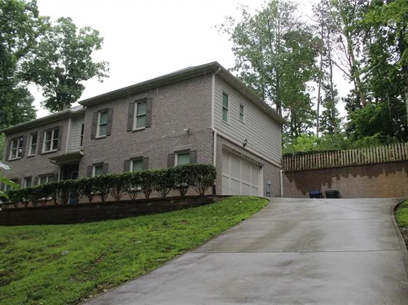 2545 Powder Rdg, Roswell, GA 30076