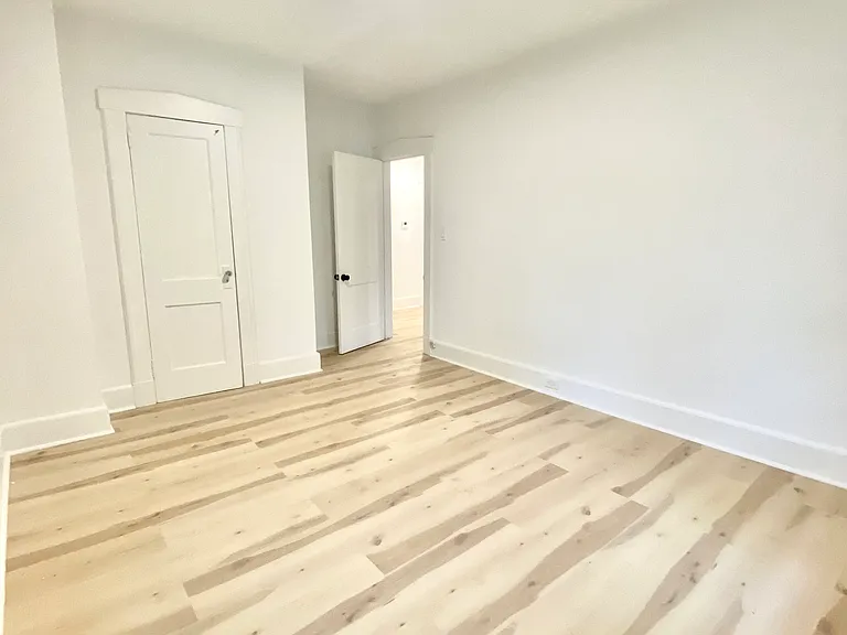25 Beecher Pl — Photo 6