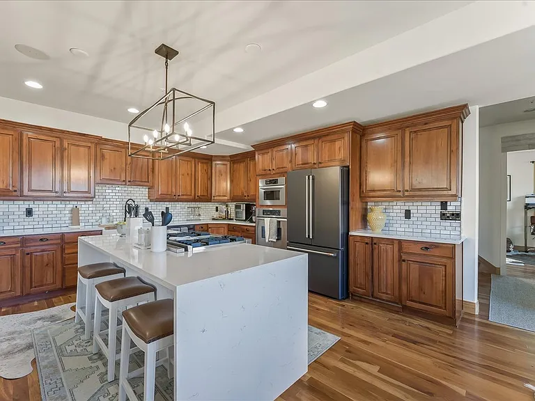 3041 Canyon Link Dr — Photo 2