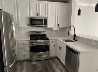 42598 Cardinal Trace Ter, Ashburn, VA 20148