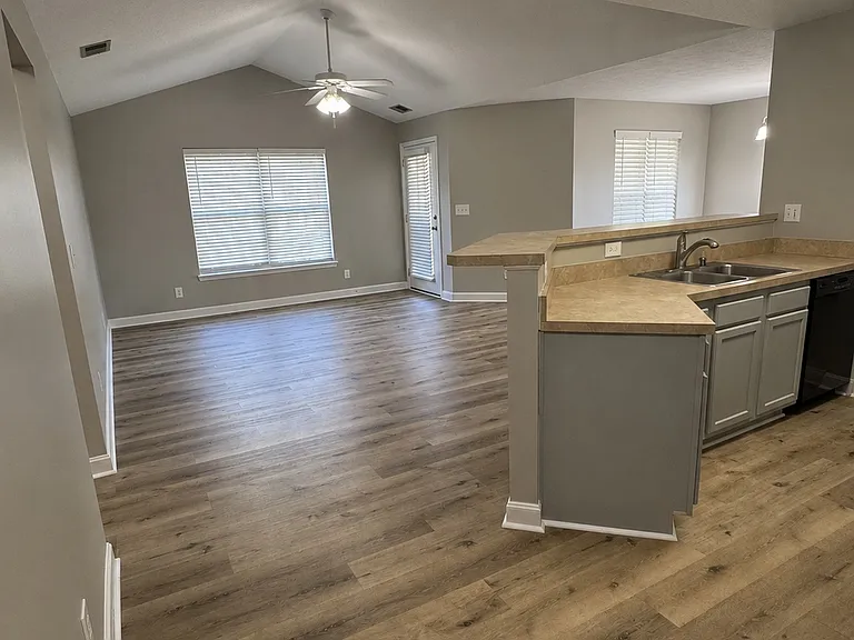 7309 Saint Andrews Woods Cir #206 — Photo 15