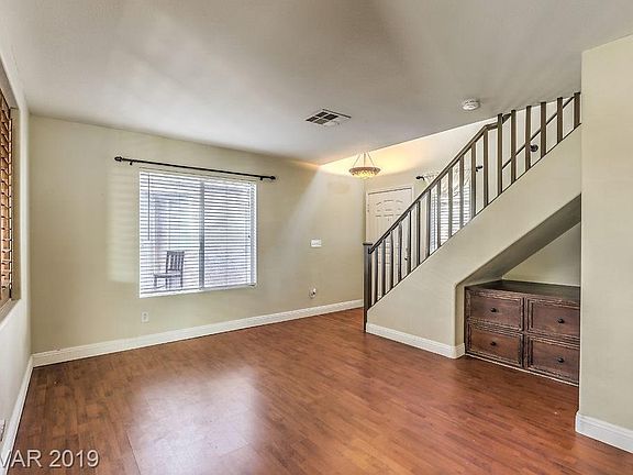 5th image of 8273 Haven Cove Ave