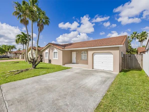 15317 SW 179th Ter, Miami, FL 33187