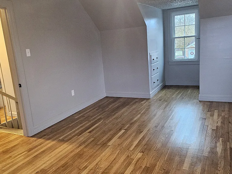 Upstairs East bedroom