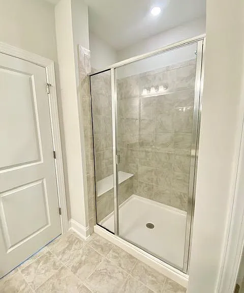 Master bedroom bathroom