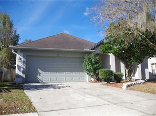 4705 Stove Pl, Valrico, FL 33596