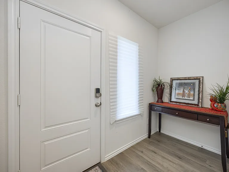 11341 Headwater Ct — Photo 4