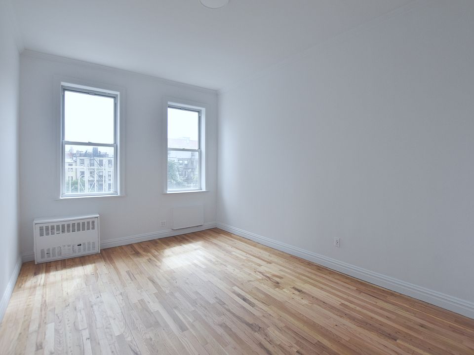 1st image of 237 E 10th St APT 5A