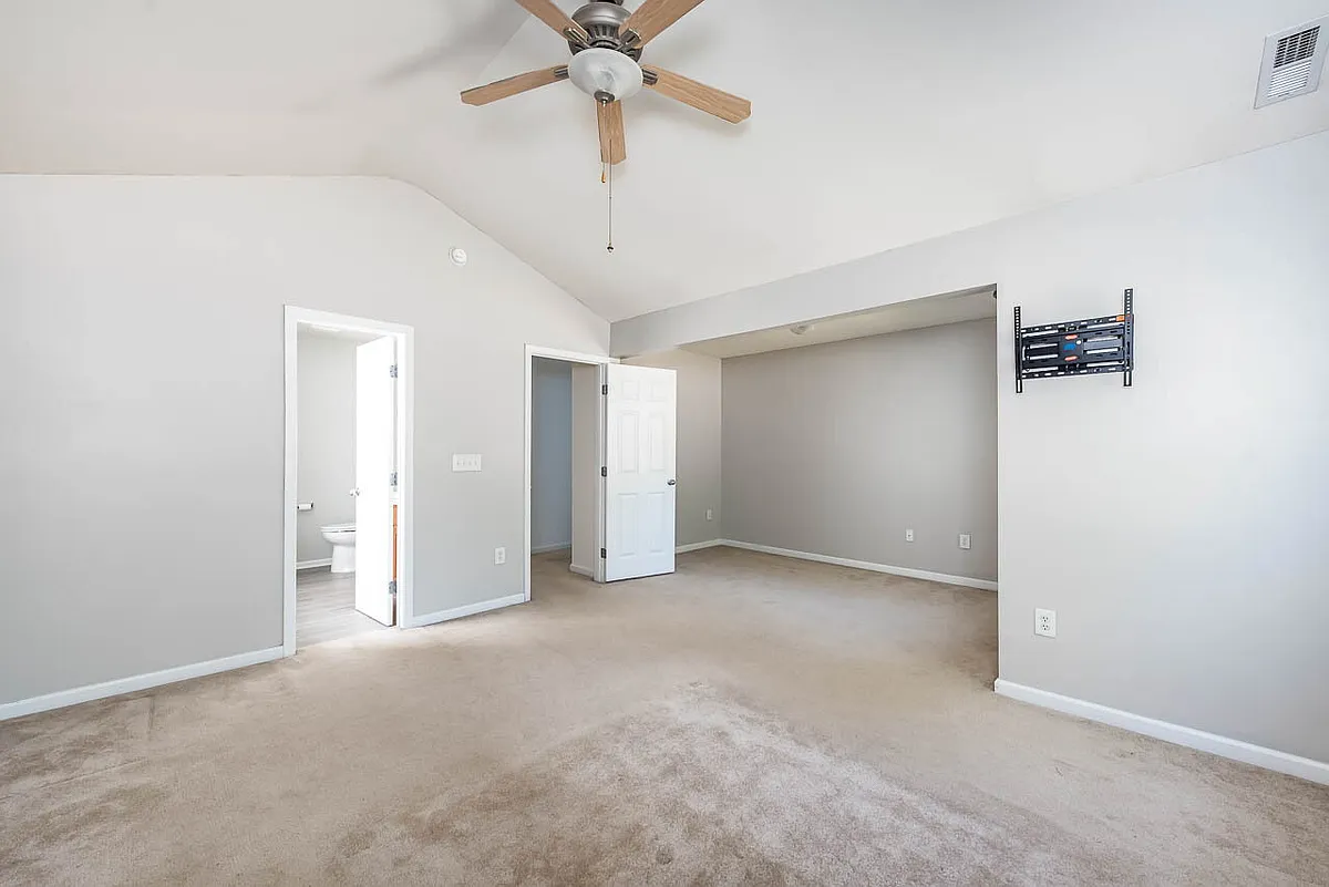Building Photo - 1233 Orchard Oriole Ln