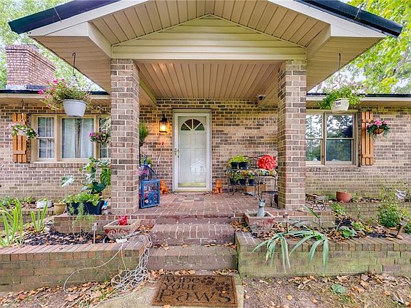 3rd image of 100 Cross Plains Hulett Rd