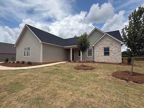 3rd image of 1091 Madison Hills Dr