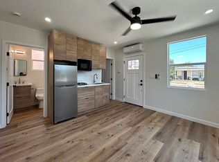 2499 Davis Ave, Carlsbad, CA 92008