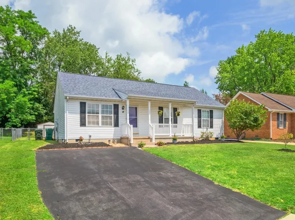 537 Edwardian Ln, Waynesboro, VA 22980