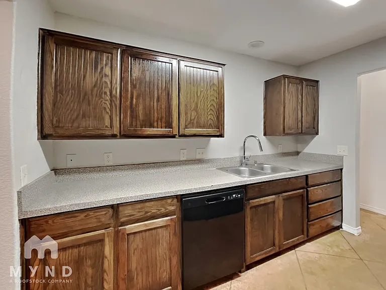 230 Walnut Bend Rd — Photo 10