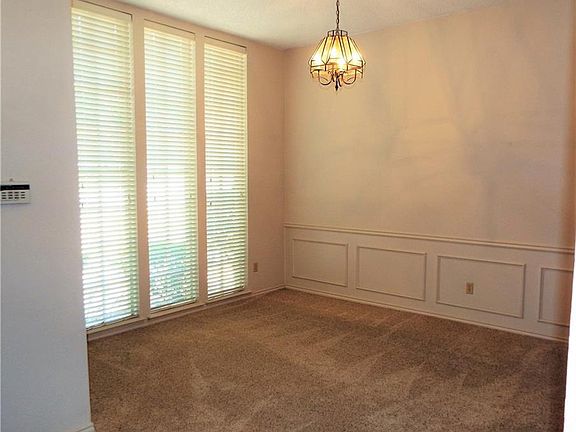 3rd image of 614 Country Green Ln