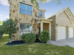 15600 Landing Creek Ln, Roanoke, TX 76262